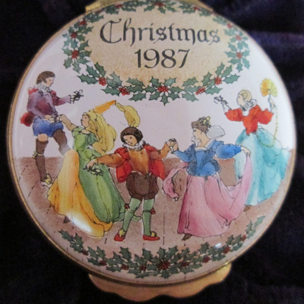 Christmas Deck the Halls Enamel Box, Vintage Halcyon Days with Display Box